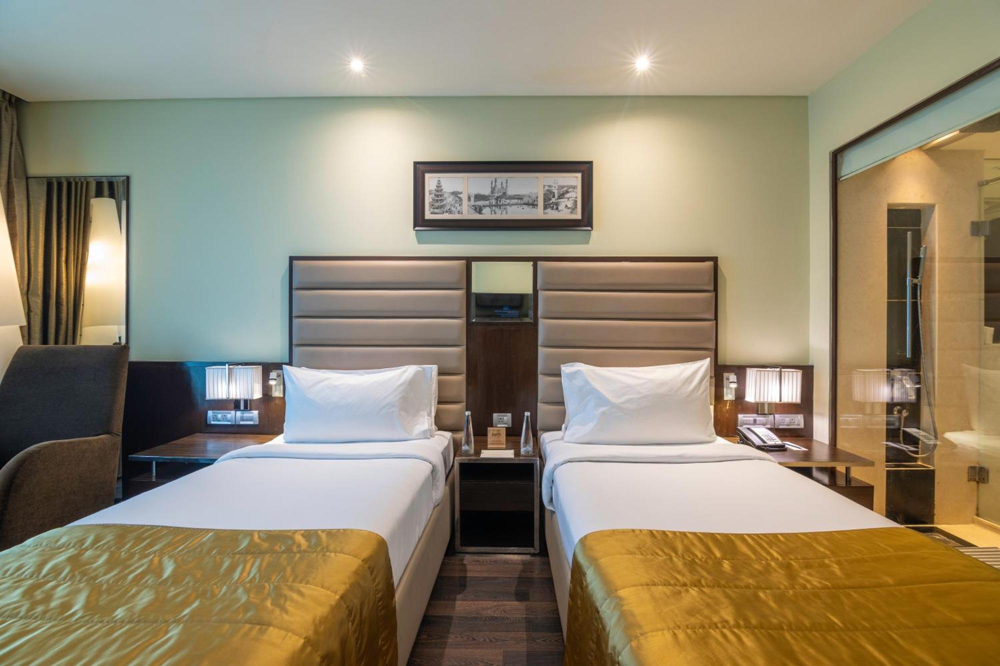 Vivanta Hyderabad, Begumpet