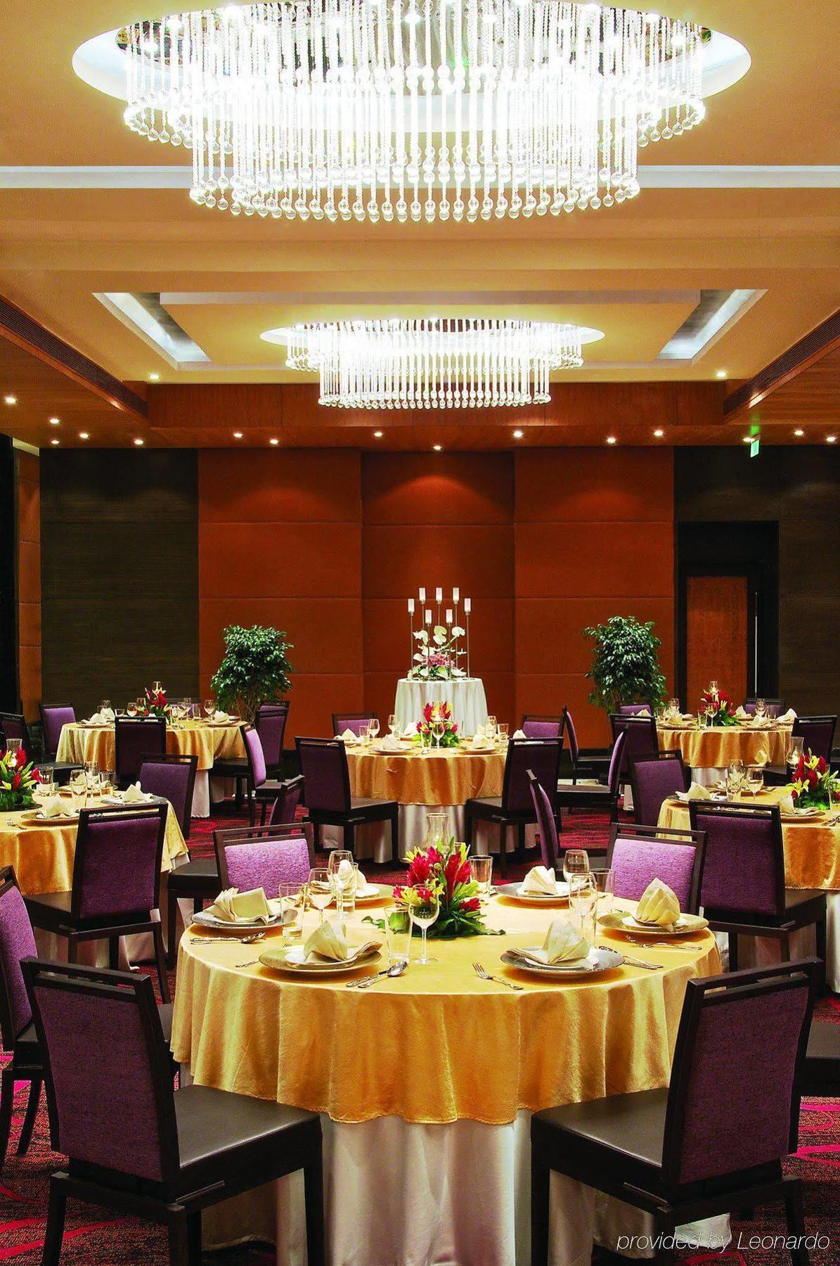 Vivanta Hyderabad, Begumpet Hotel Hyderabad